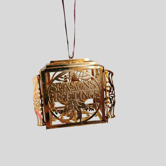 Vintage Reed & Barton Tree Castle Ornament, Gold Plated Christmas Holiday 1977 - Picture 1 of 9